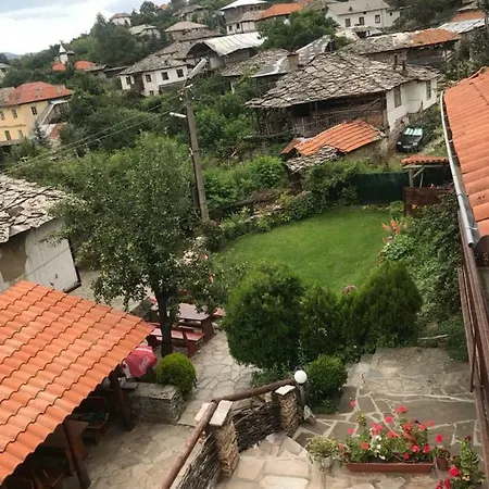 Sharkov Affittacamere 2*